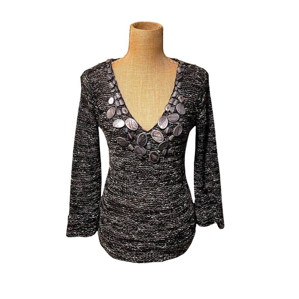 🌻3/$20 BCBGMaxAzria marble knit v neck beaded sweater small